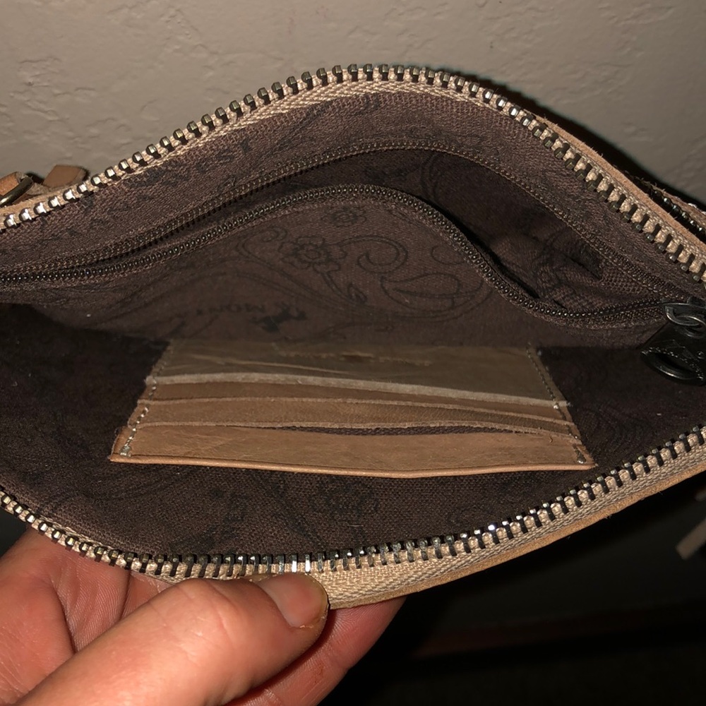 Purse - Picture 3 of 3